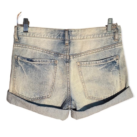 Forever 21 I Love H81 Cuffed Distressed Denim Jeans Shorts Size 26 NWT - Picture 5 of 14